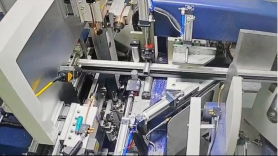 Window Making Machines Aluminum CNC Machining Center Cutting Drilling Milling Center Aluminum Window Door Production Line