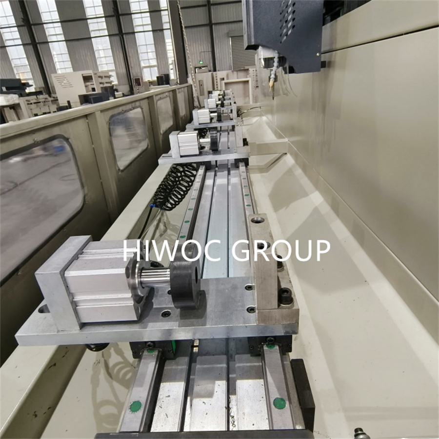 Superwindow CNC Drilling Milling Machine Making Milling Machine for Aluminum