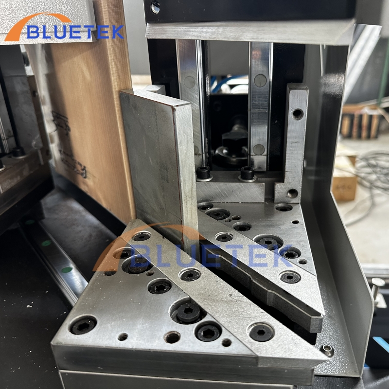 PVC Window-Door Equipment Four Corner Plastic Window CNC UPVC PVC Welding Machine with CE ISO