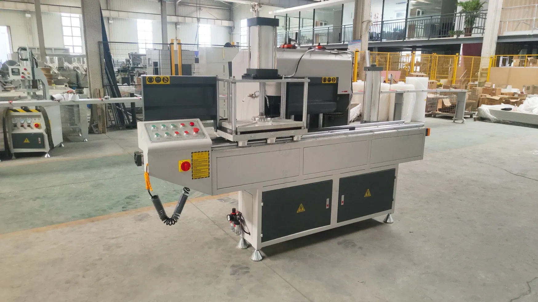 Five Cutters End Milling Machine Aluminum Mullion Connect Window Door Making Cutting Manuafacturer Factory Price