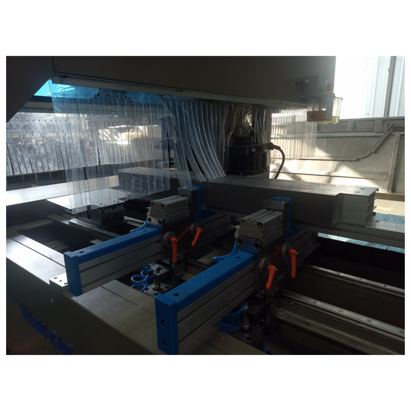 4 Axis CNC Milling Drilling Machining Center for Aluminum Profile
