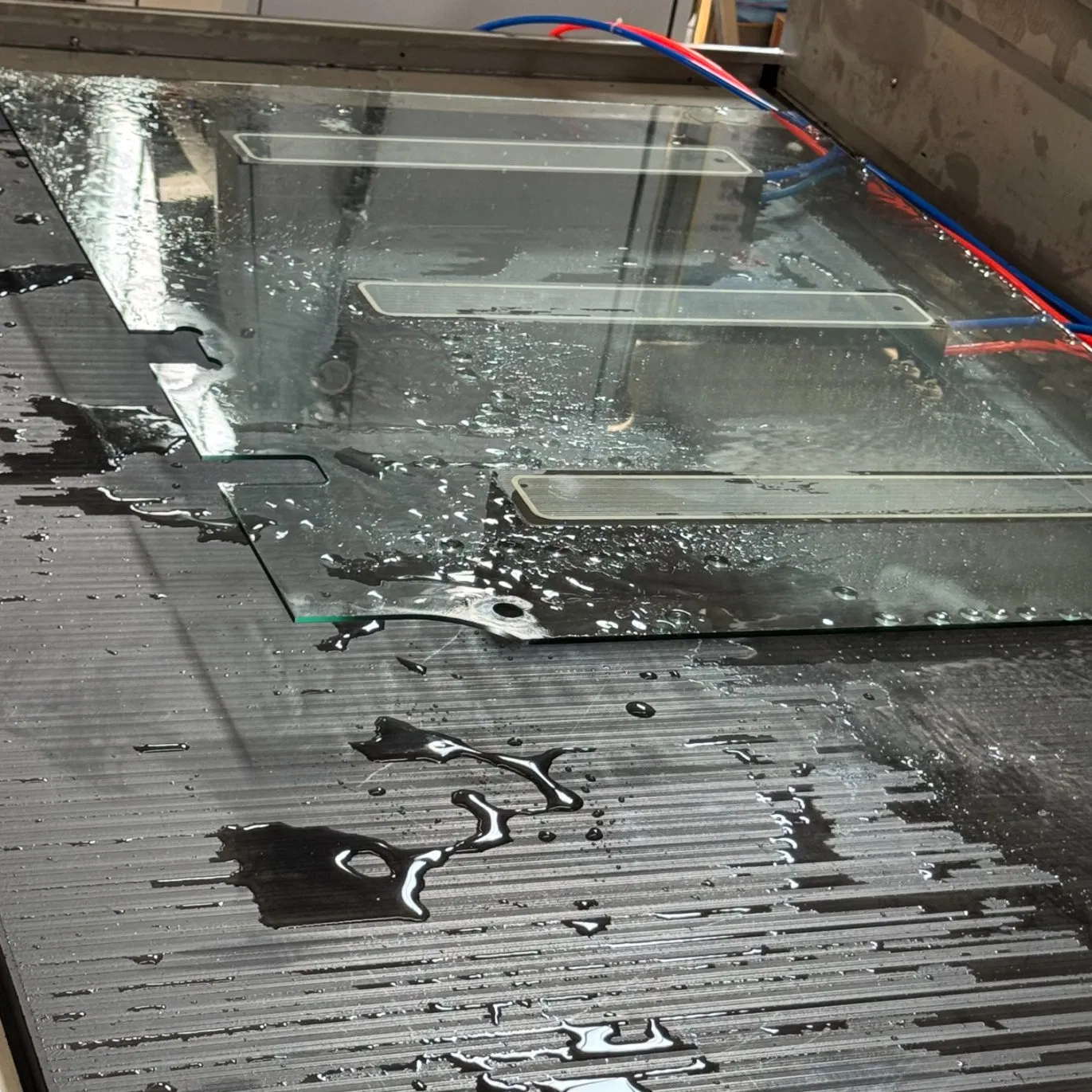 Low Price Large Area Antomatic Cutting Machine Drilling Digging CNC Glass Milling Machine for Door Windows