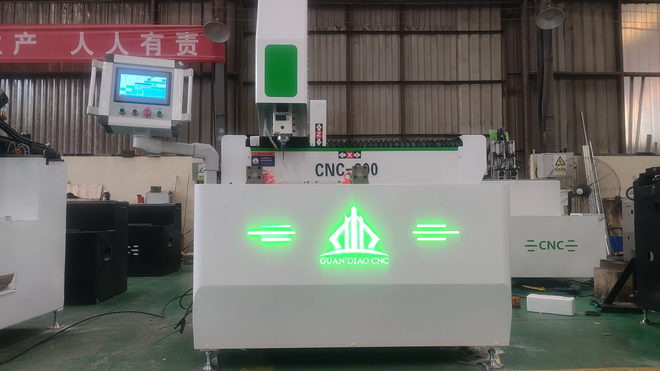 Aluminum/UPVC/PVC Automatic Window and Door Profile CNC Door Lock Hole Drilling Milling Cutting Machine