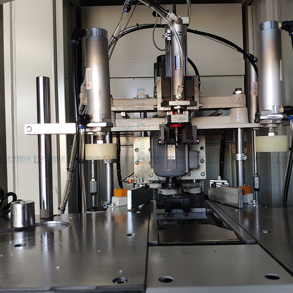 High-Strength Steel Best-Selling CNC PVC UPVC Corner Cleaning Machine CNC PVC Window Corner Cleaning Machine of Window Machine CNC PVC Window Door Cleaning