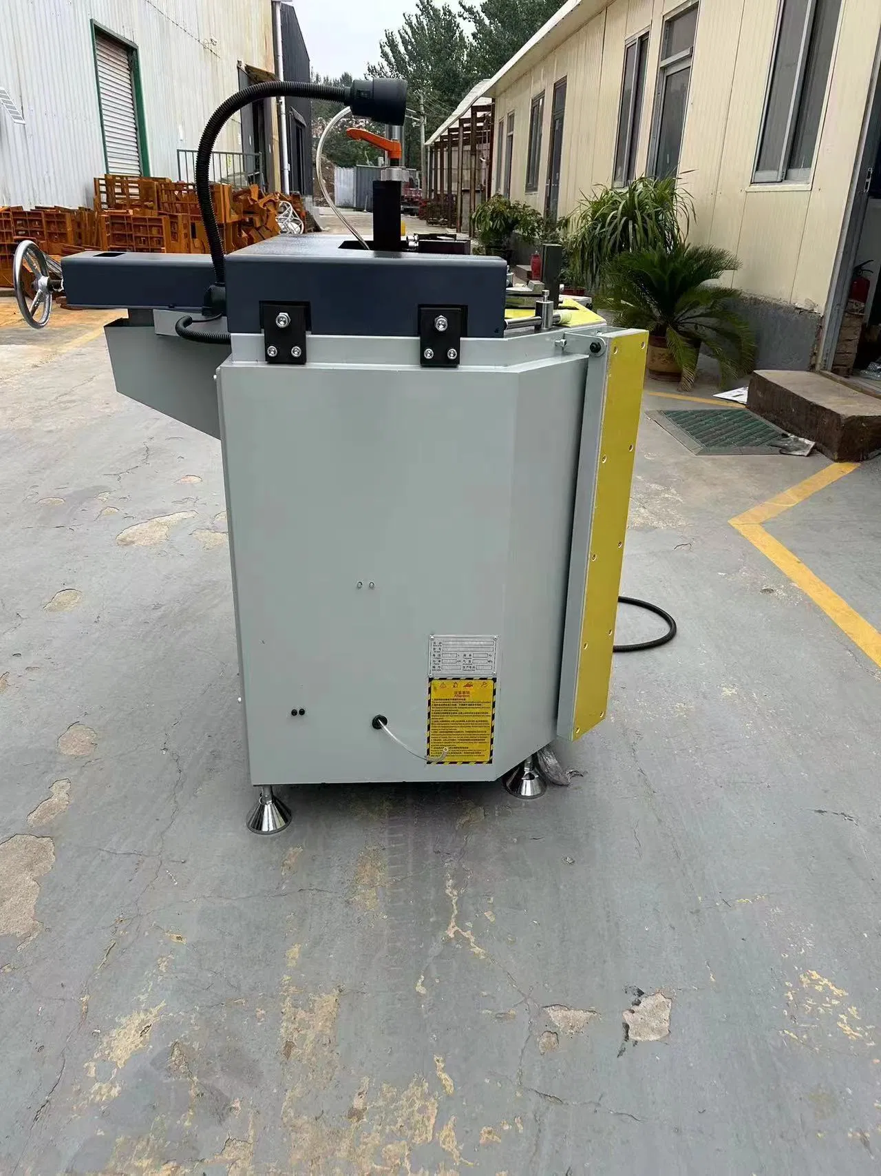 Aluminum Corner Crimping Tool Four Head CNC Windows Machine Profile Window Door Corner Combining Aluminium Joint Crimping Machine