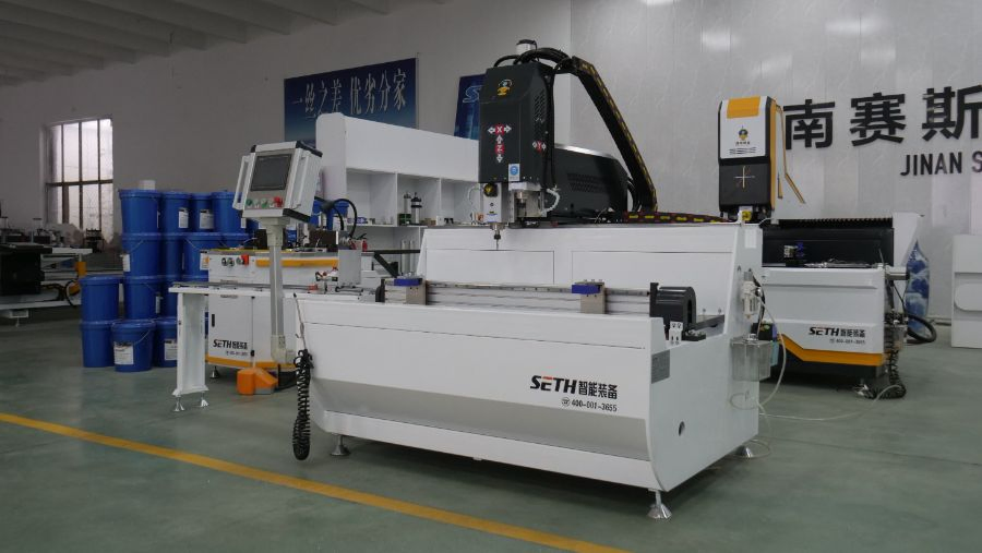 1200mm 3 Axis CNC Milling and Drilling Machine for Aluminum Profile with Table Rotary