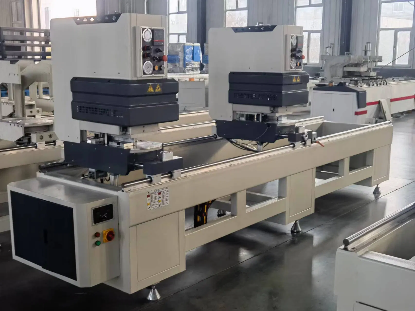 High-Grade Color Plastic Doors and Windows Aluminum Machine Double-Sided Two Heads Seamless Welding Machine/UPVC/PVC Window Making Machine