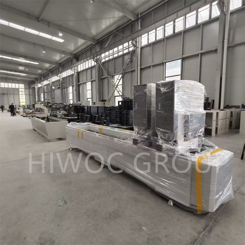 2026 UPVC Window Making Machine/UPVC Seamless Welding Machine/Double Head Welding Machine