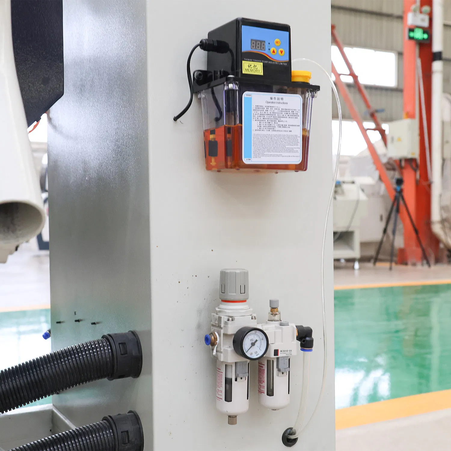 CNC Double Head Mitre Aluminum Profile and PVC Windows Doors Cutting Machine