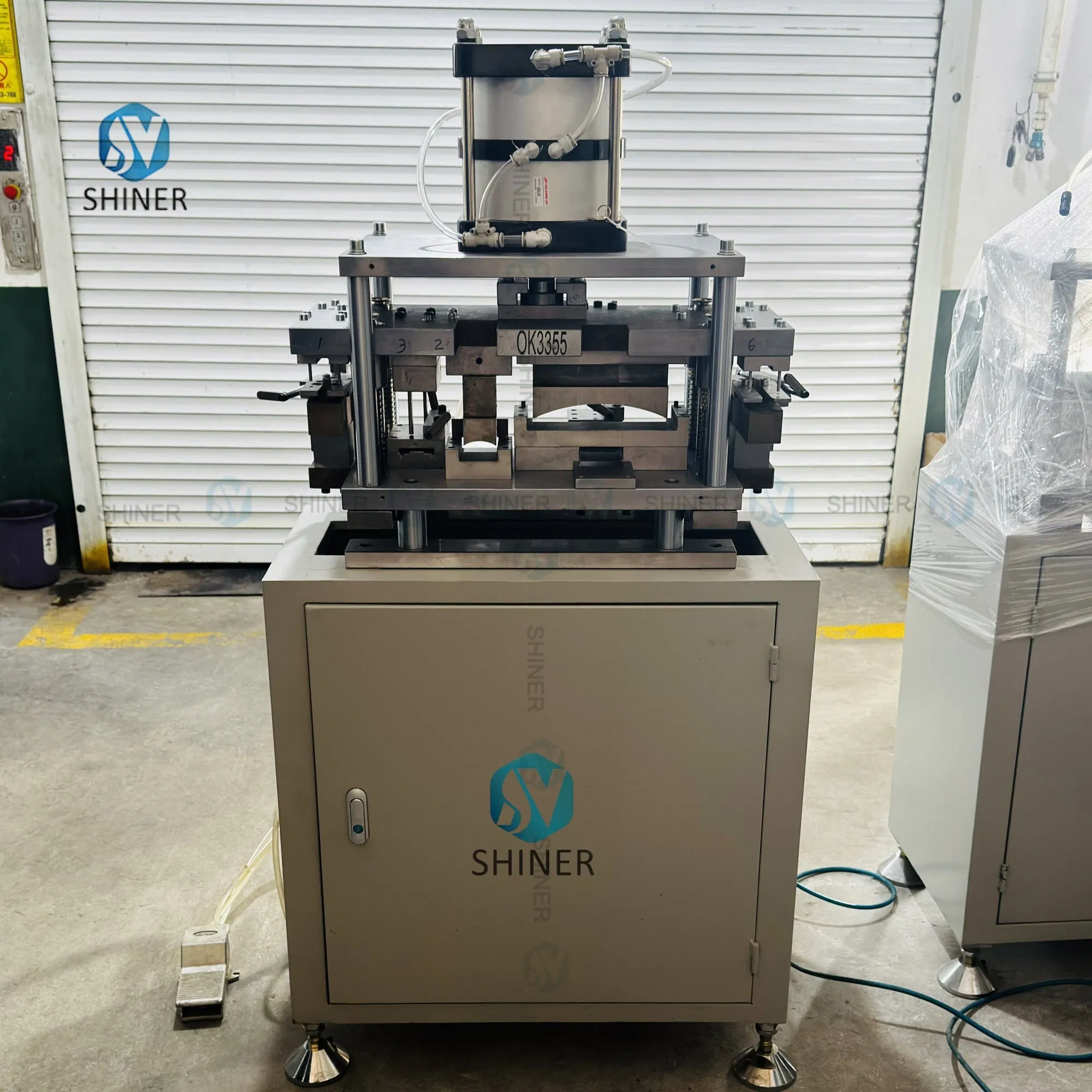 Jinan Aluminum Profile Hardware Holes Drilling Machine Punching Machine