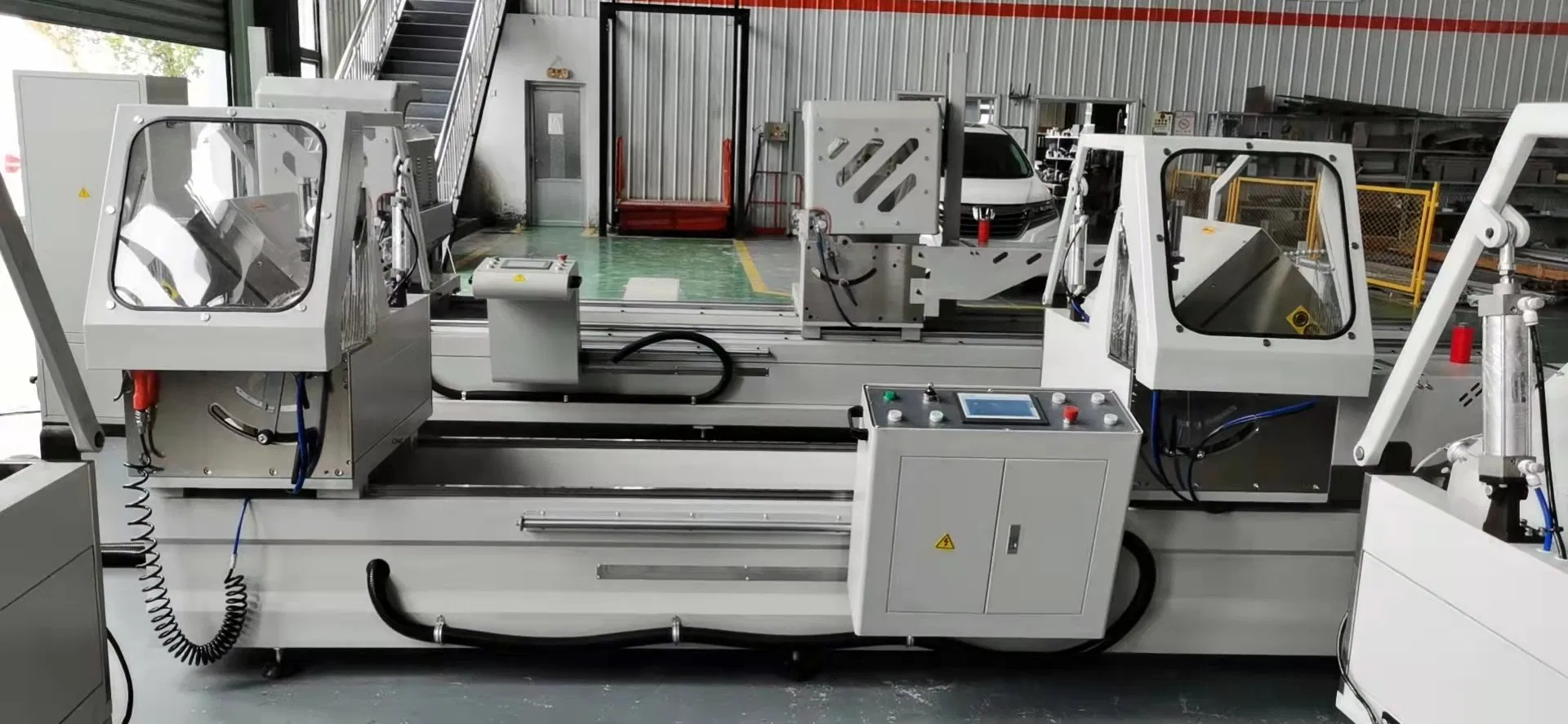 Aluminum Window Machine CNC Double Head Precision Cutting Saw