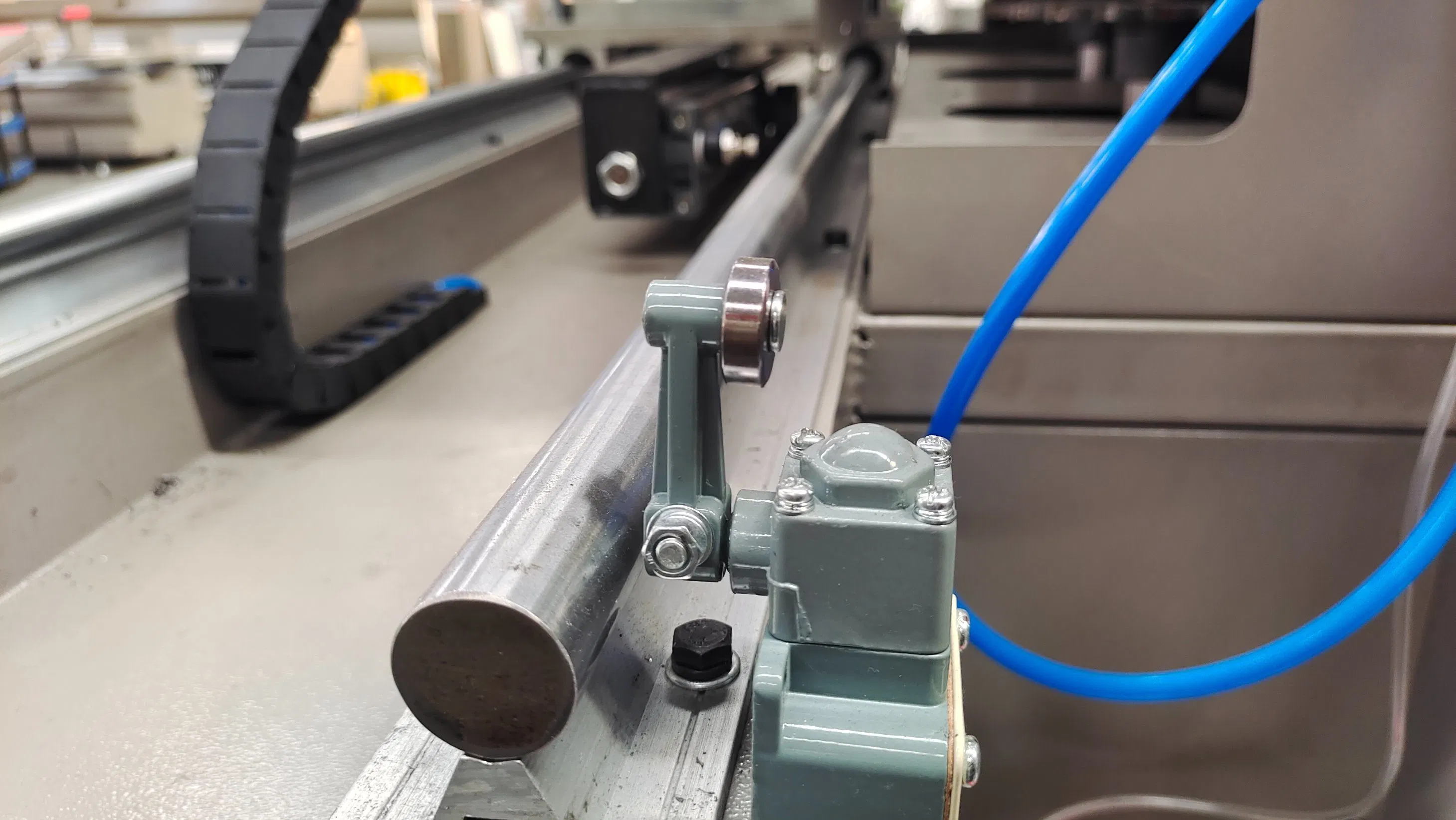 High Speed Window Structure Milling Machine Auto End-Milling Machine for Aluminum Profile Mullion