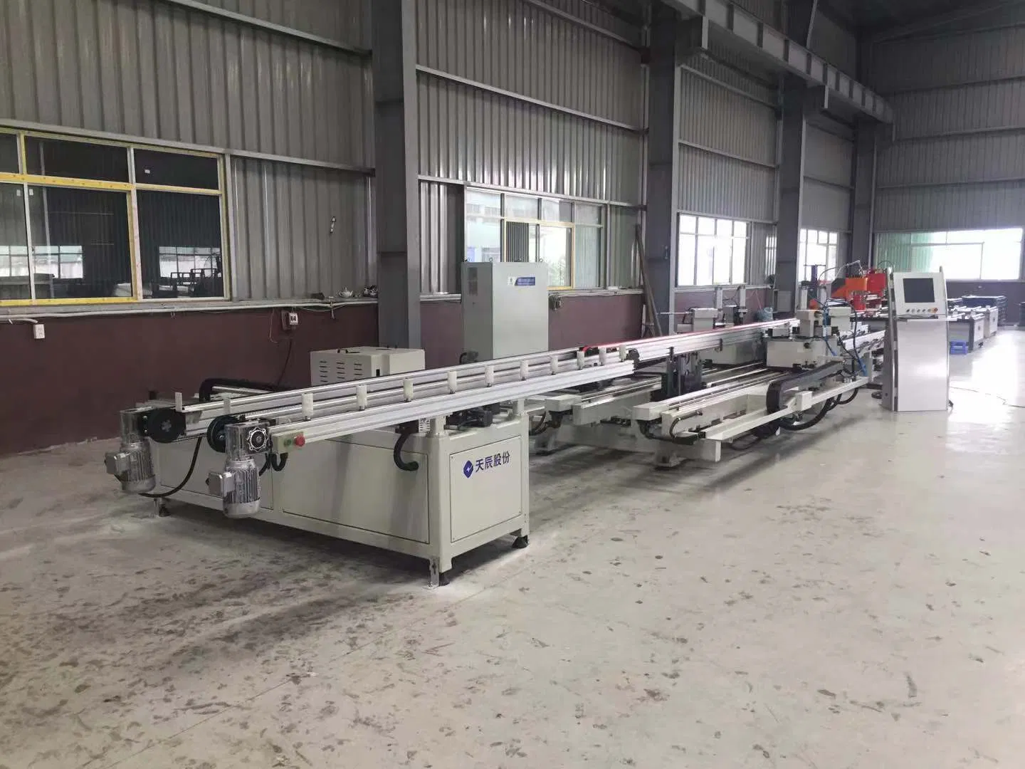 High-Precision CNC Corner Crimping Machine for Aluminum Frames