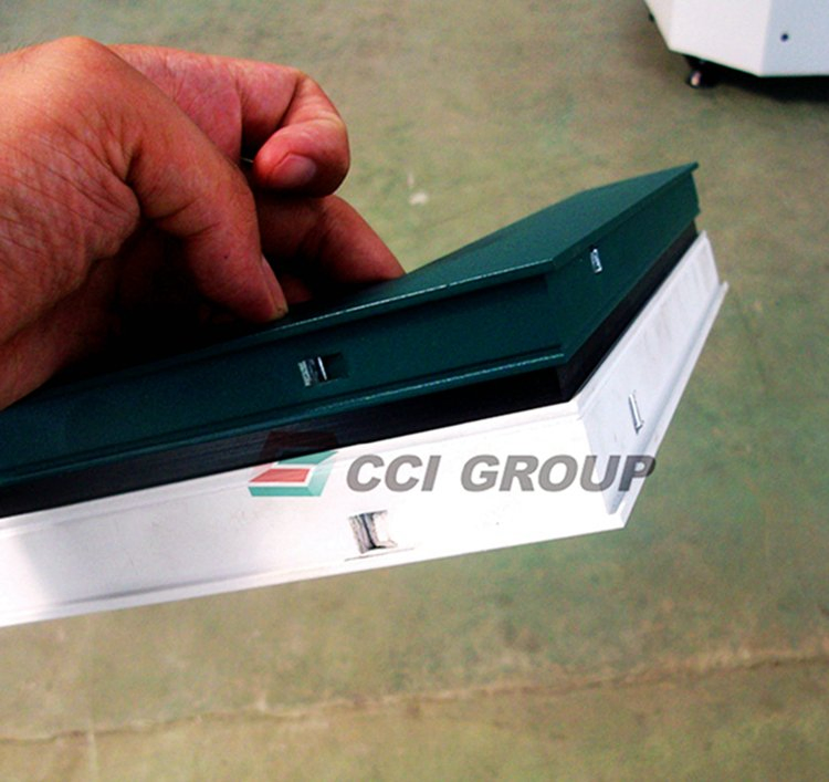 Aluminium Window Machine Aluminum Window Door Corner Crimping Machinery