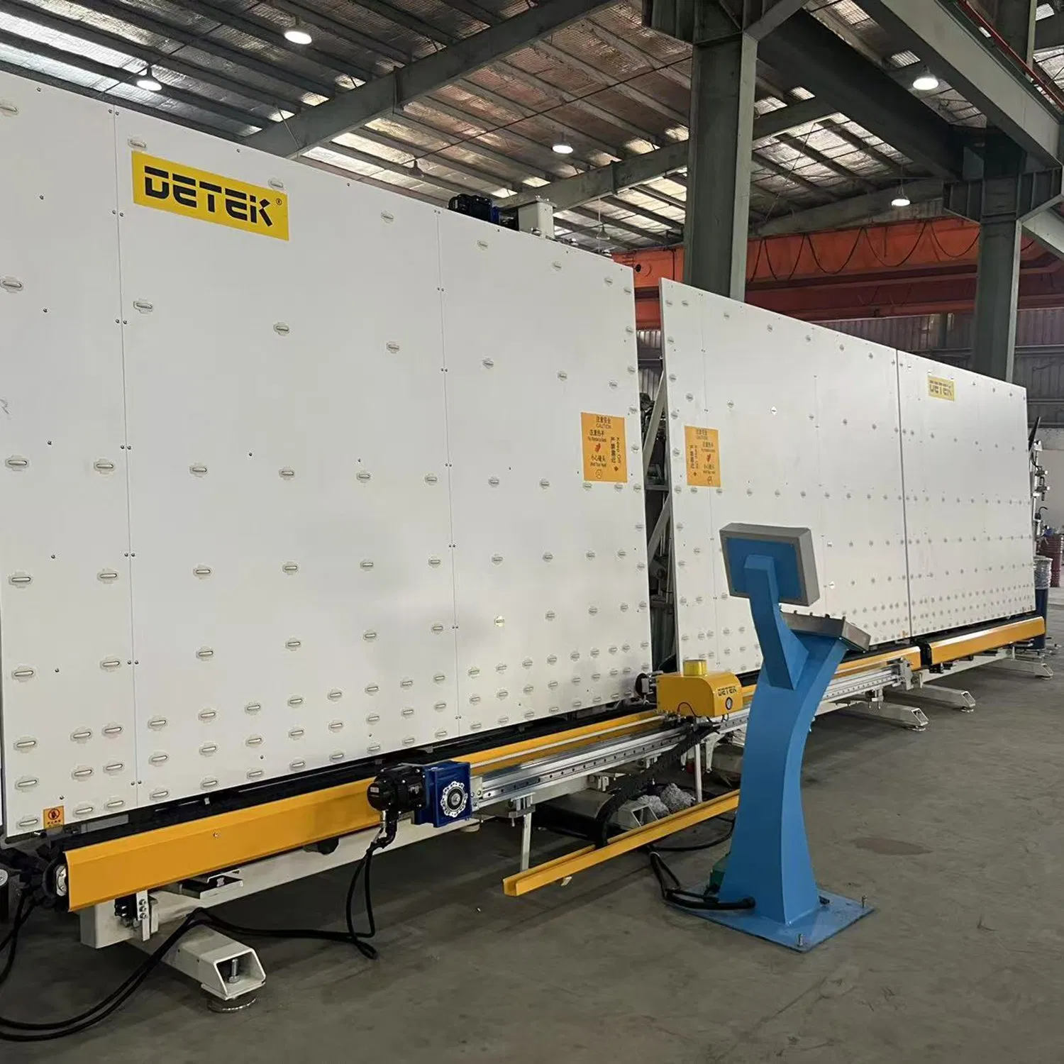 Automatic Insulated Glass Sealing Machinery with Corner Cleaning Function