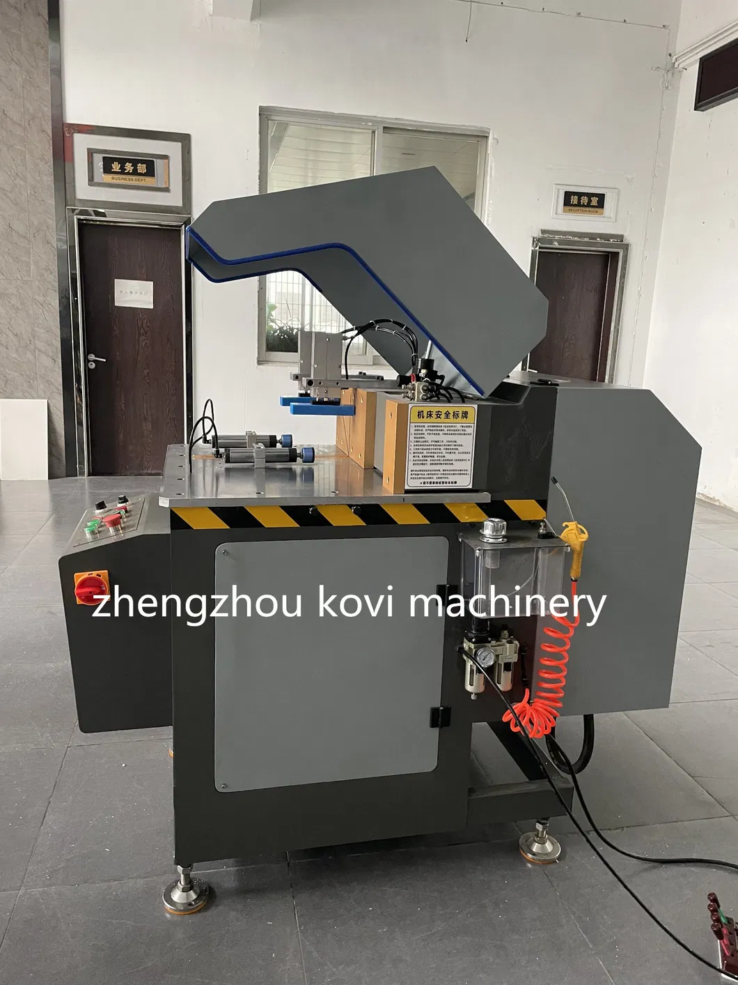 Aluminum Cutting Saw 4