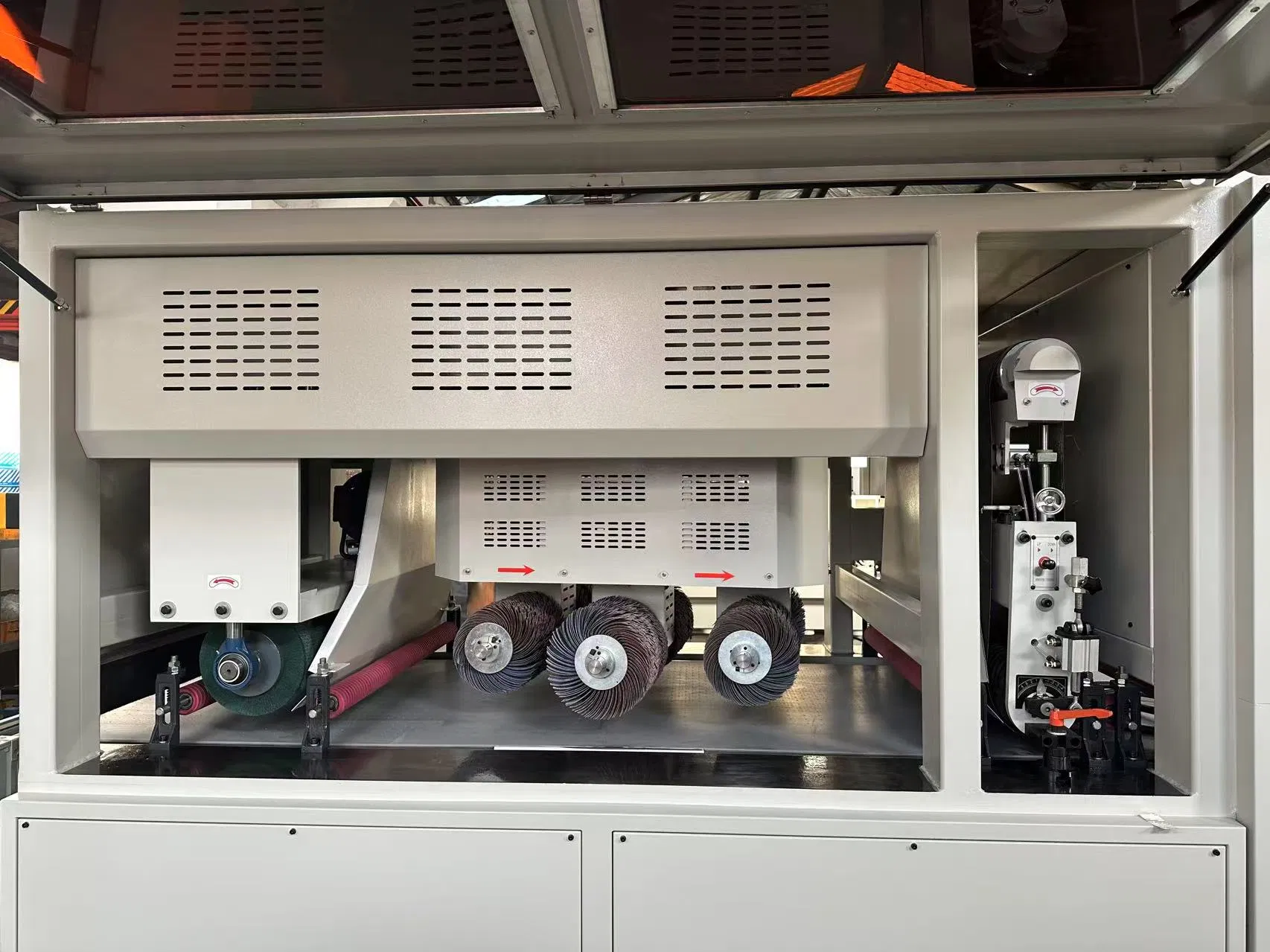 CNC Automatic Grinder Polishing Metal Corner Edge Rounding Deburring Machine Cleaning Grinding Polish Steel Alu Iron Punch/ Laser Finishing Burrs Wire Drawing