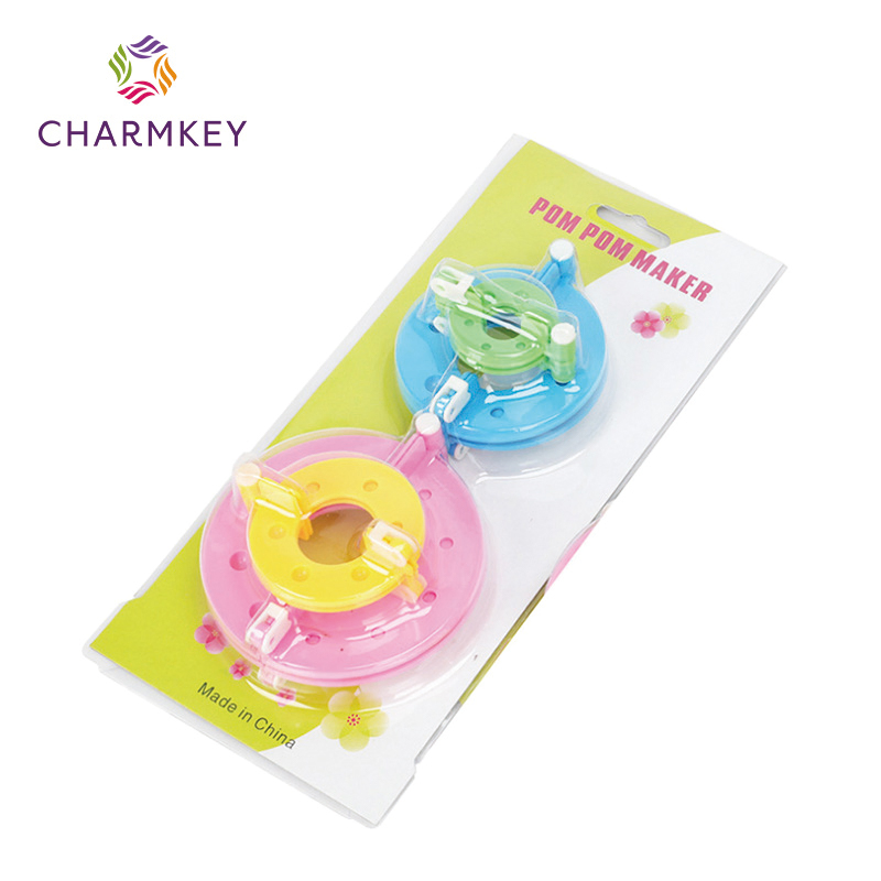 4PCS Set Pompom Maker Fluff Ball Weaver Needle Craft Knitting Loom Wool Tool DIY Needle Craft