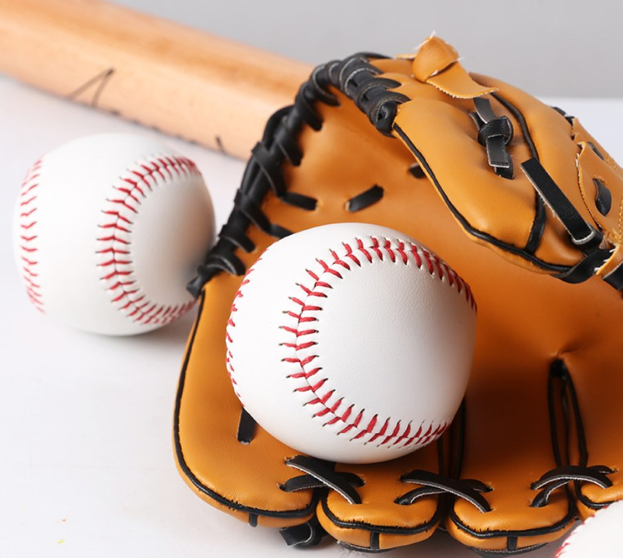 Customized Logo 9" Leather College Official Professional Training Game Baseball