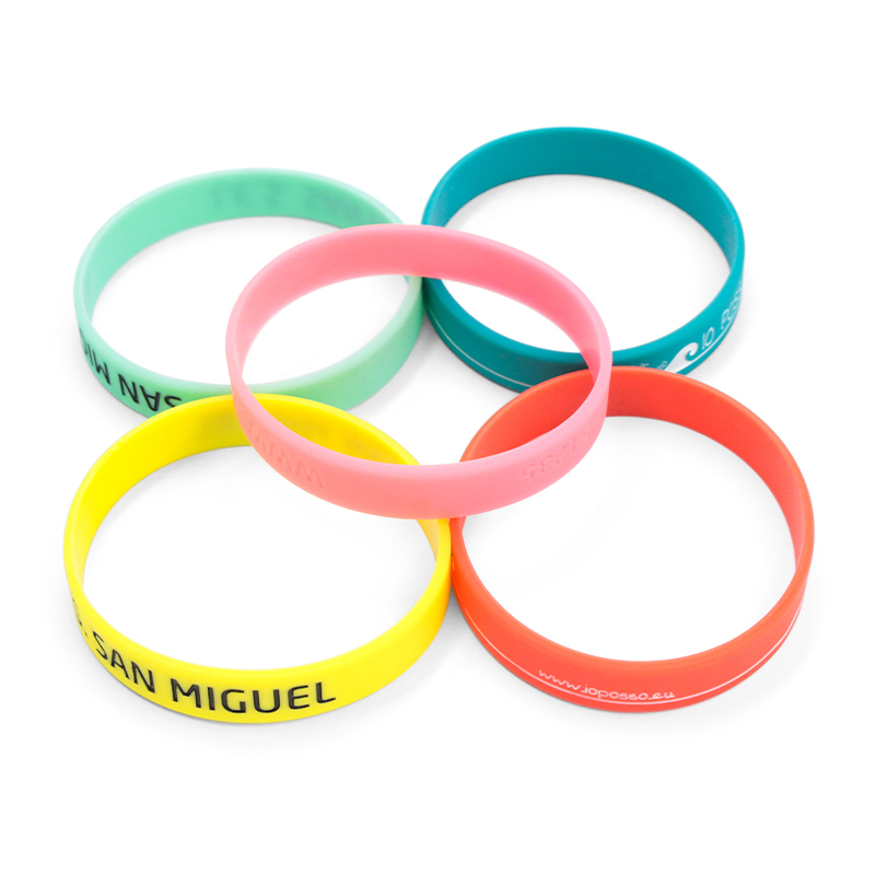 Manufacturer Business Gift Festival Sports Event PVC Wrist Band with Logo Bracelets Custom Rubber Silicone Wristbands