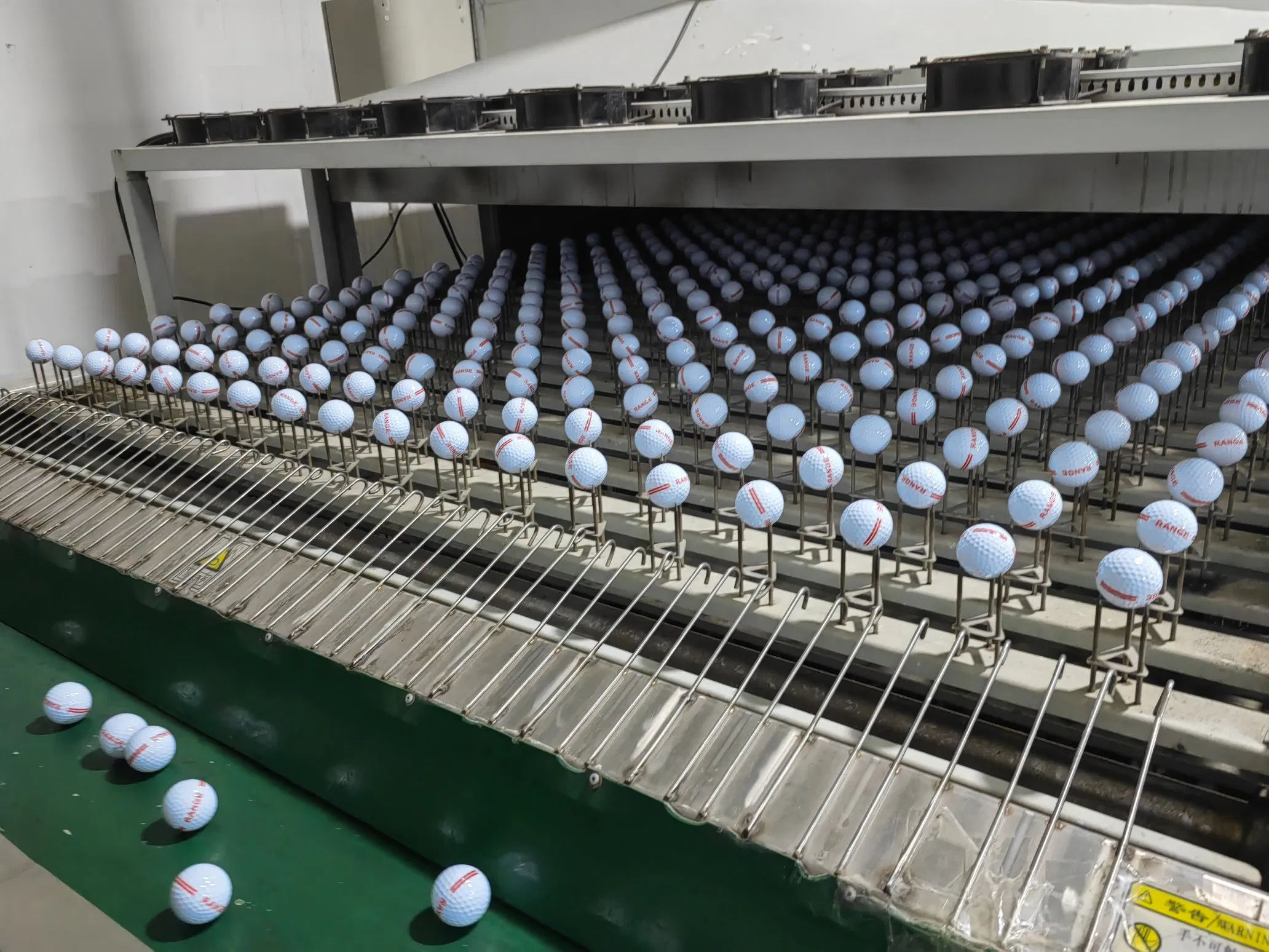 Durable Customizable Logo Golf Ball Factory Price Wholesale Driving Range Ball