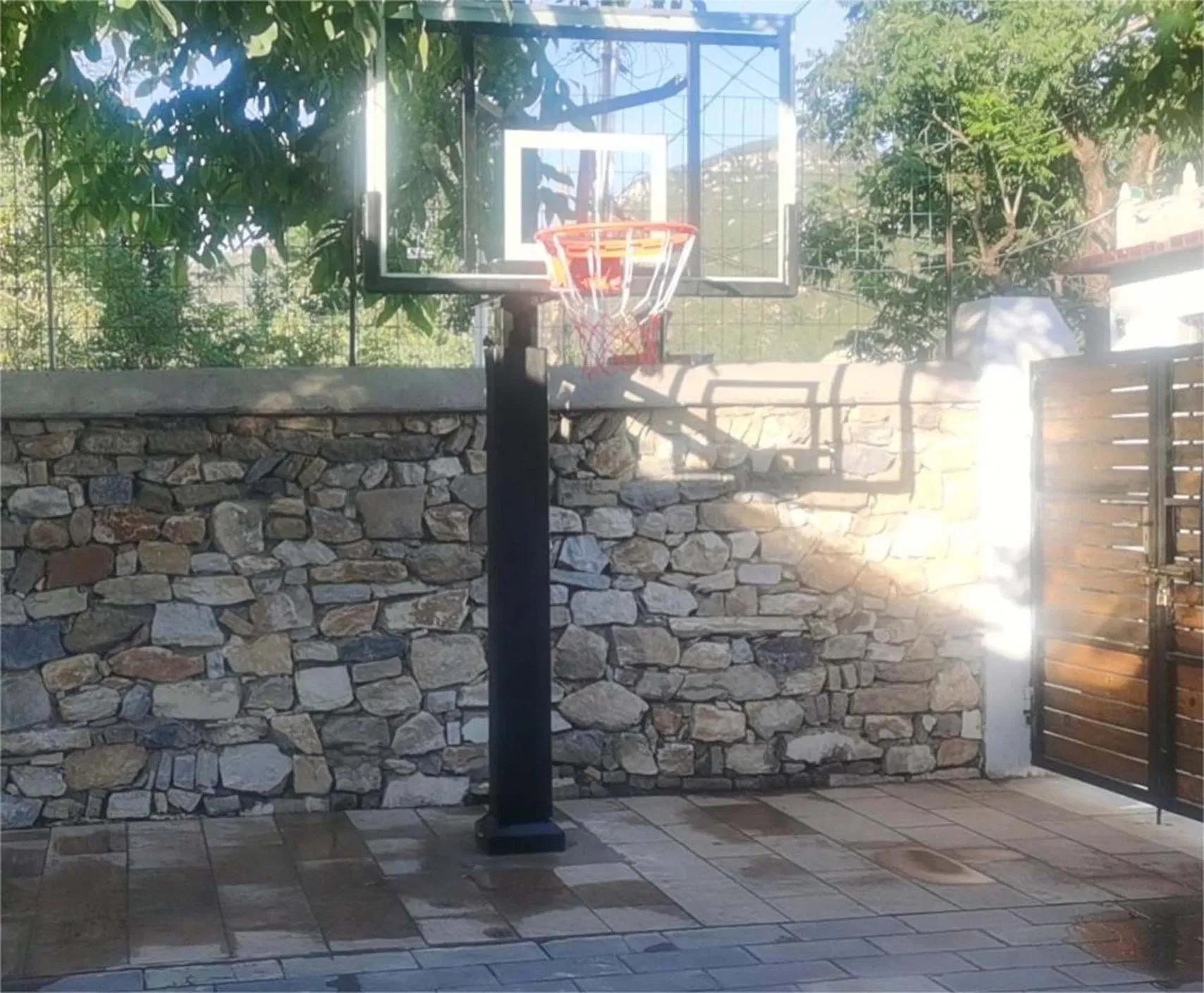 72 Inch Tempered Glass in Ground Height Adjust Basketball Hoop Goal
