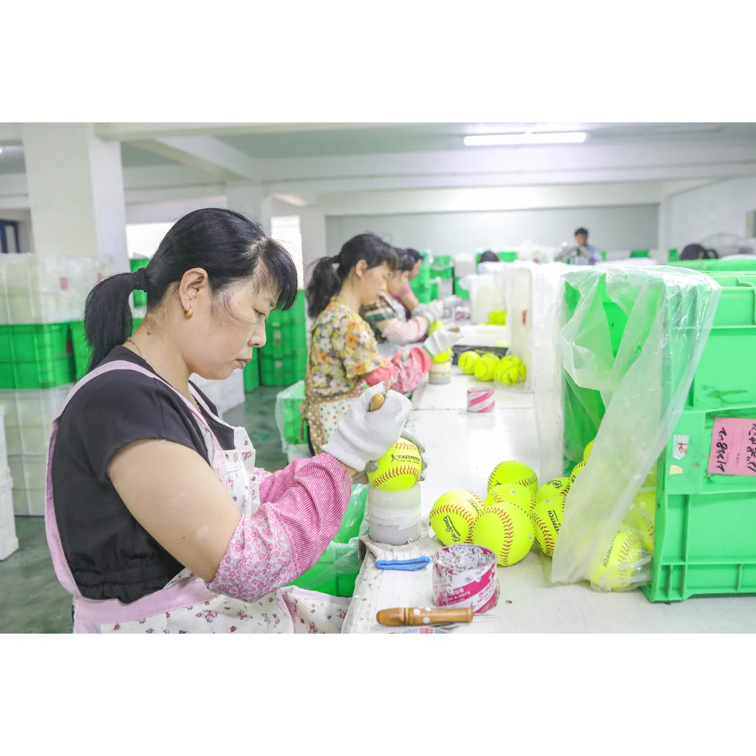 Neon Yellow Split Leather PU PVC Fastpitch 12inch 11inch Softball