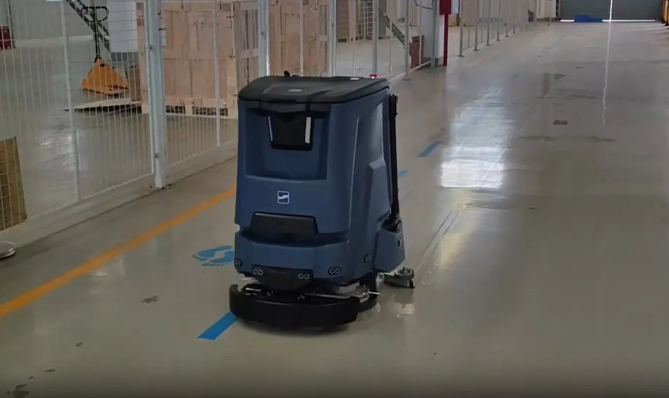 Durable Deepblue Floor cleaning robot Intelligent cleaning robot for Indoor floor care