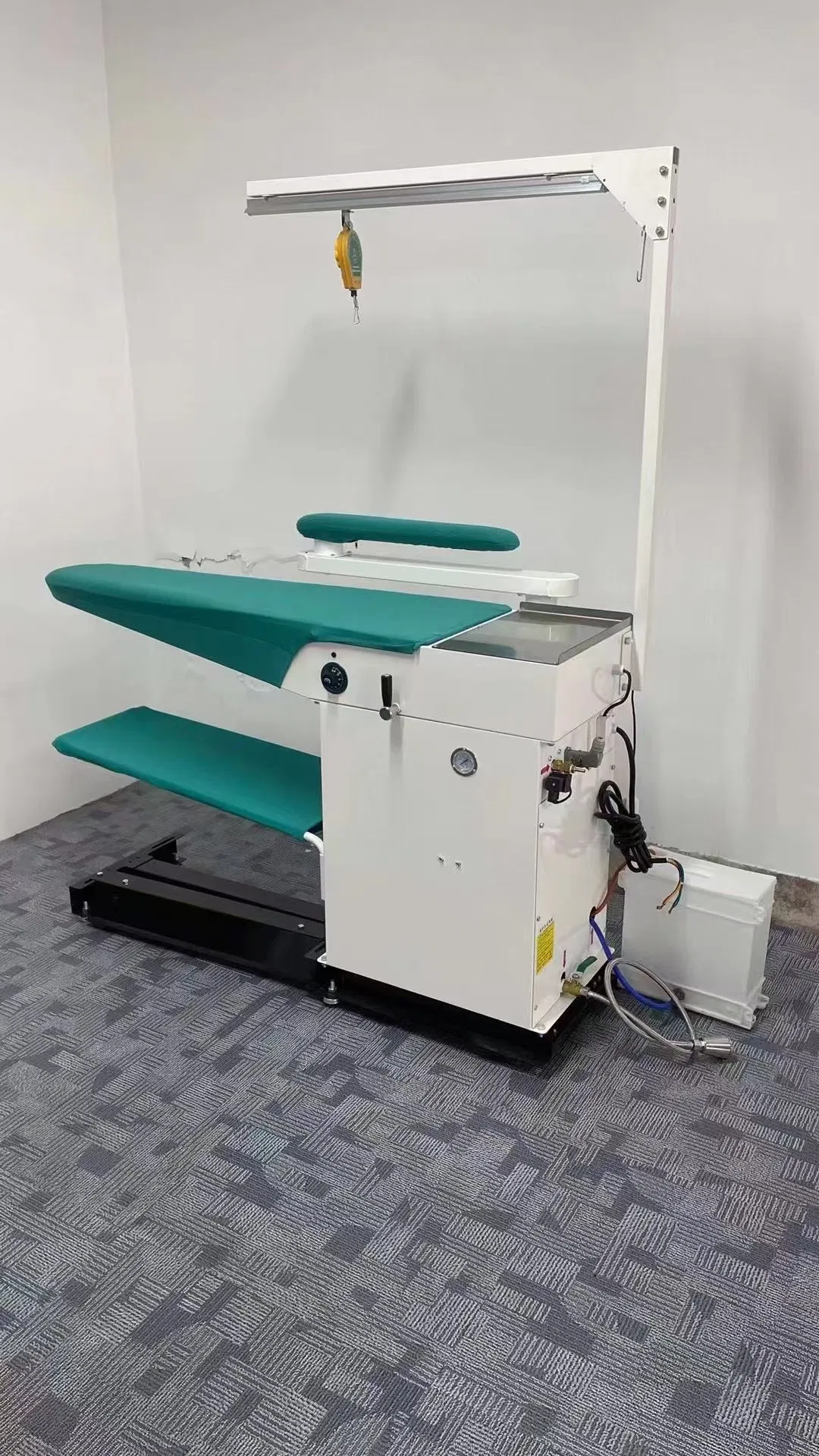 Multi-Functional Bridge-Style Ironing Machine with Steam Box Suitable for Garment Production