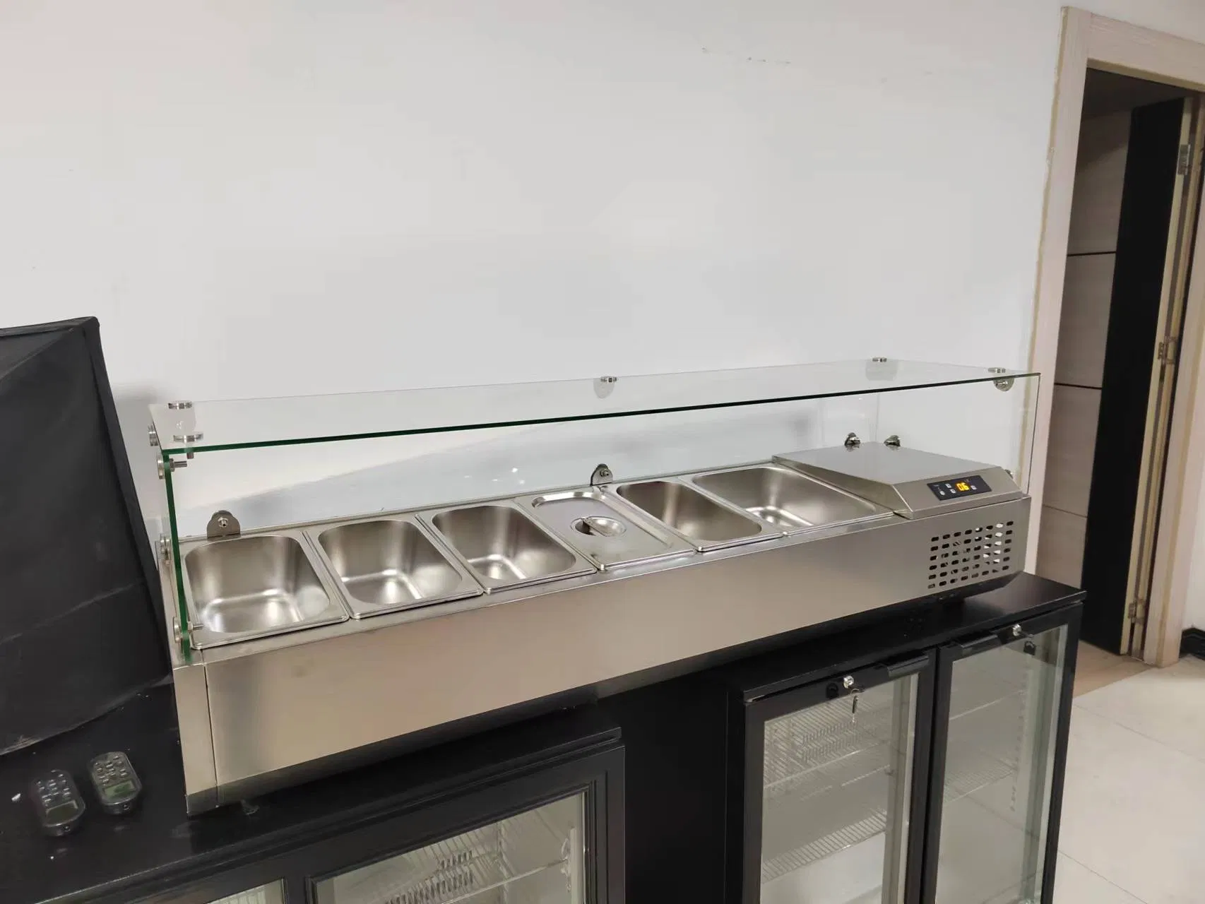 6 Pan Stainless Steel Pizza Display Chiller Counter Top Salad Bar Fridge