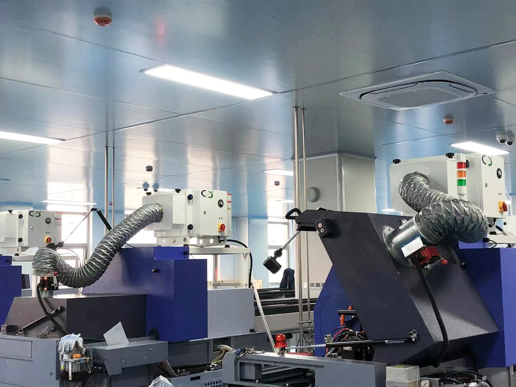 Compact Oil Mist Collector to Improve Indoor Air Quality