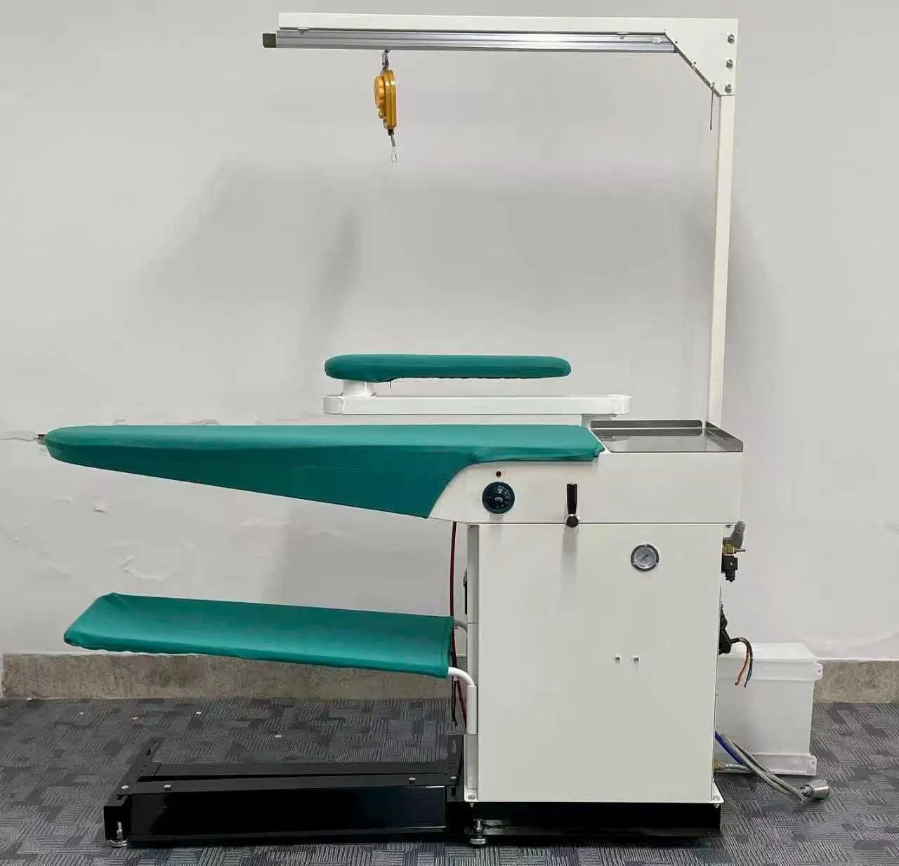 Multi-Functional Bridge-Style Ironing Machine with Steam Box Suitable for Garment Production