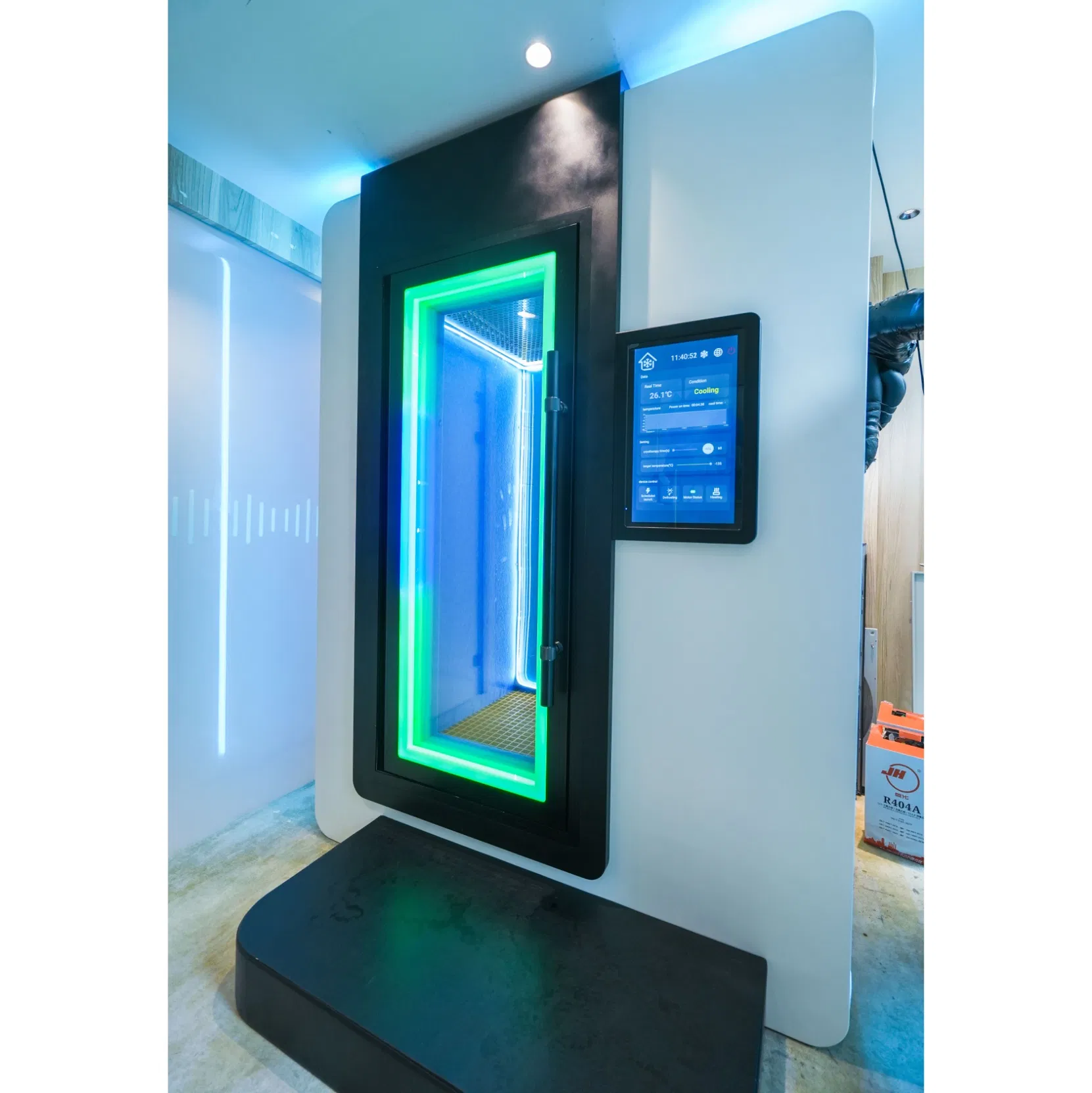 Very Comfortable Dry Cold Electric Cryotherapy Cabin in Stock