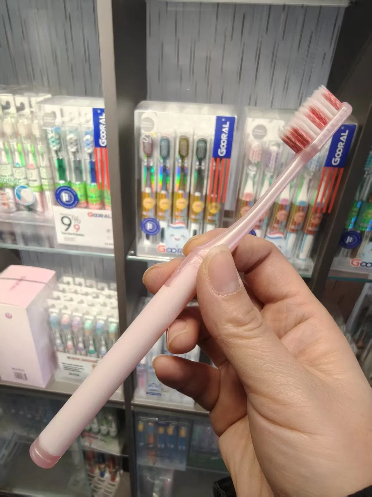 New Chinese Made Oral Care Device for Adults, Focused on Teeth Cleaning