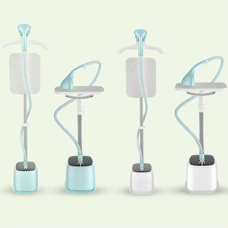 China Factory Hot Sale 2000W Portable Standing Vertical Garment Steamer for Home Use