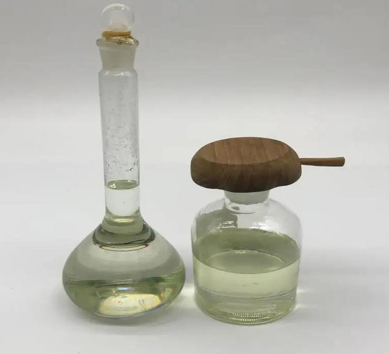 مضاف غذائي رائحة ونكهة 2-Acetylpyrrole 1072-83-9 /2-Acetyl بيرول