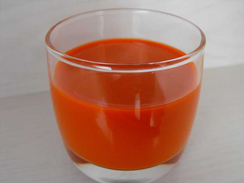 Jugo de Goji Orgánico Claro - Bebida Superalimento Refrescante para un Aumento de Energía Diario