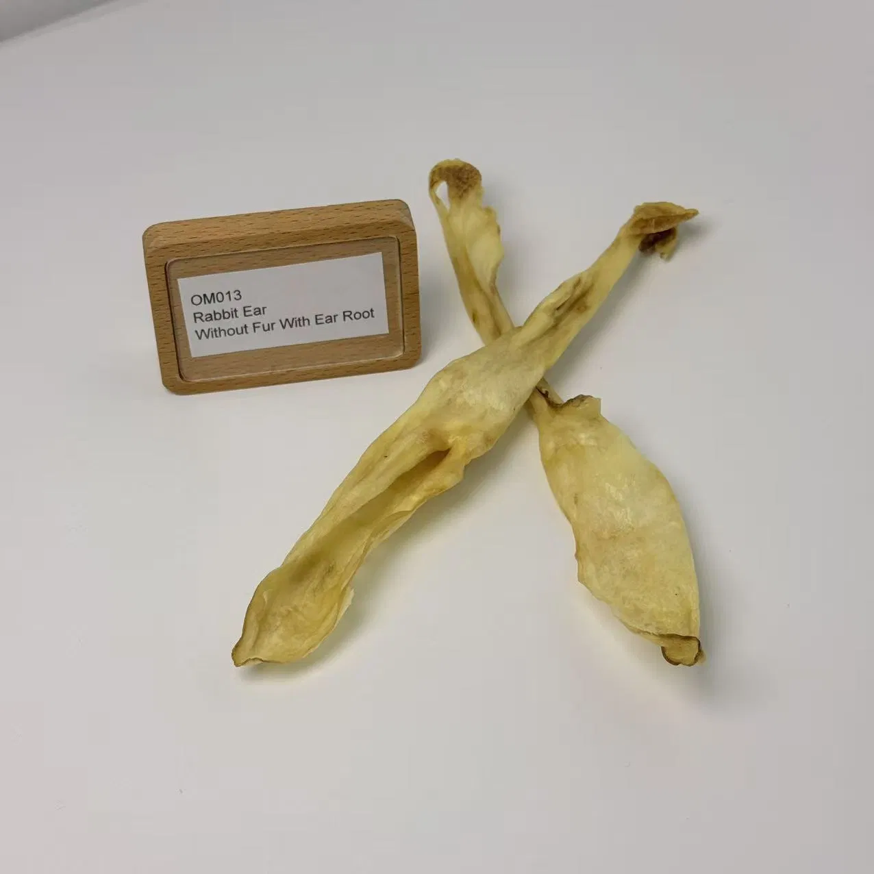 Oreja de conejo pura sin pelo con raíz de oreja, snack para mascotas nutritivo y alto en proteínas