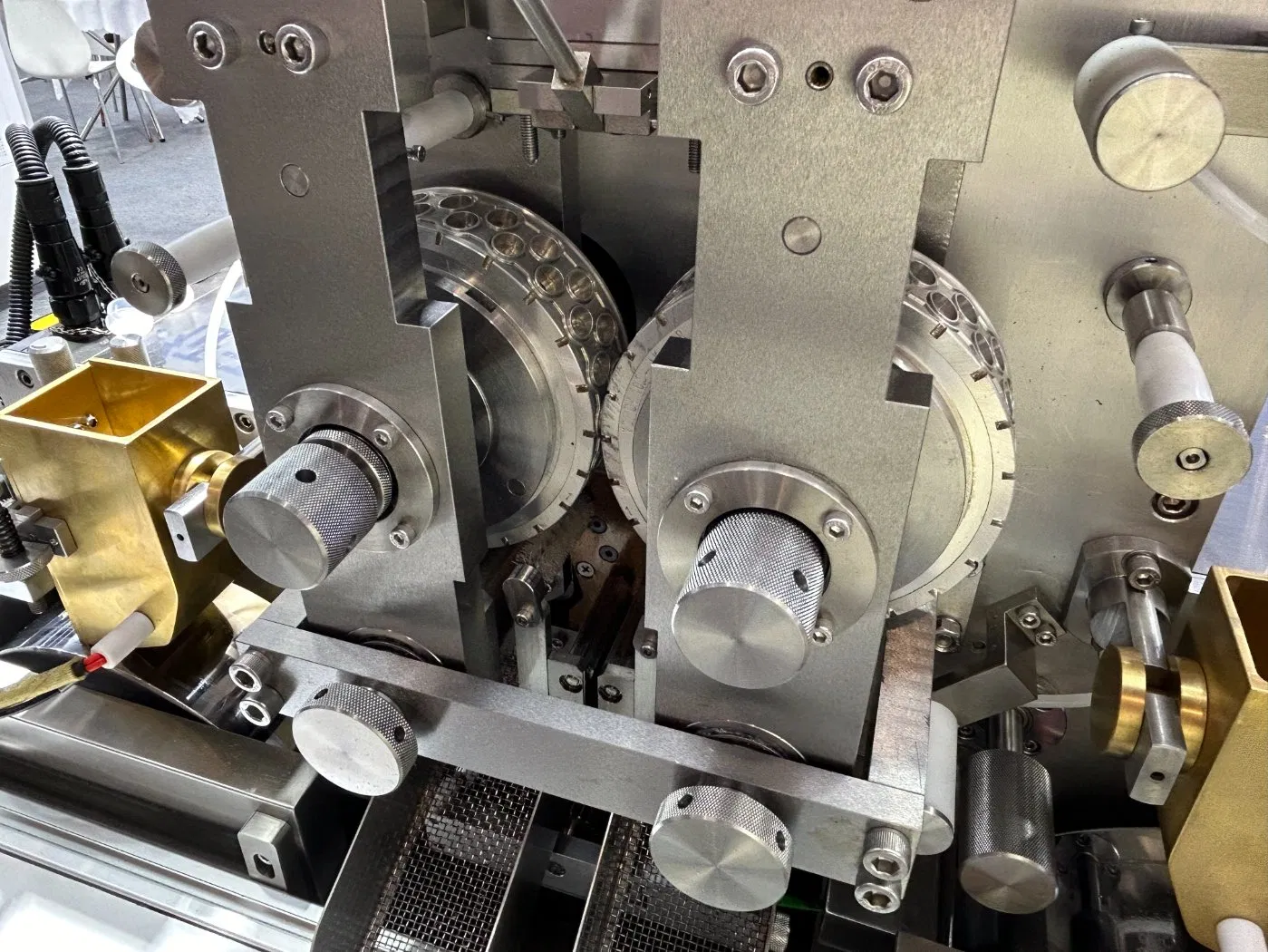 Línea de llenado de cápsulas de gelatina blanda automática