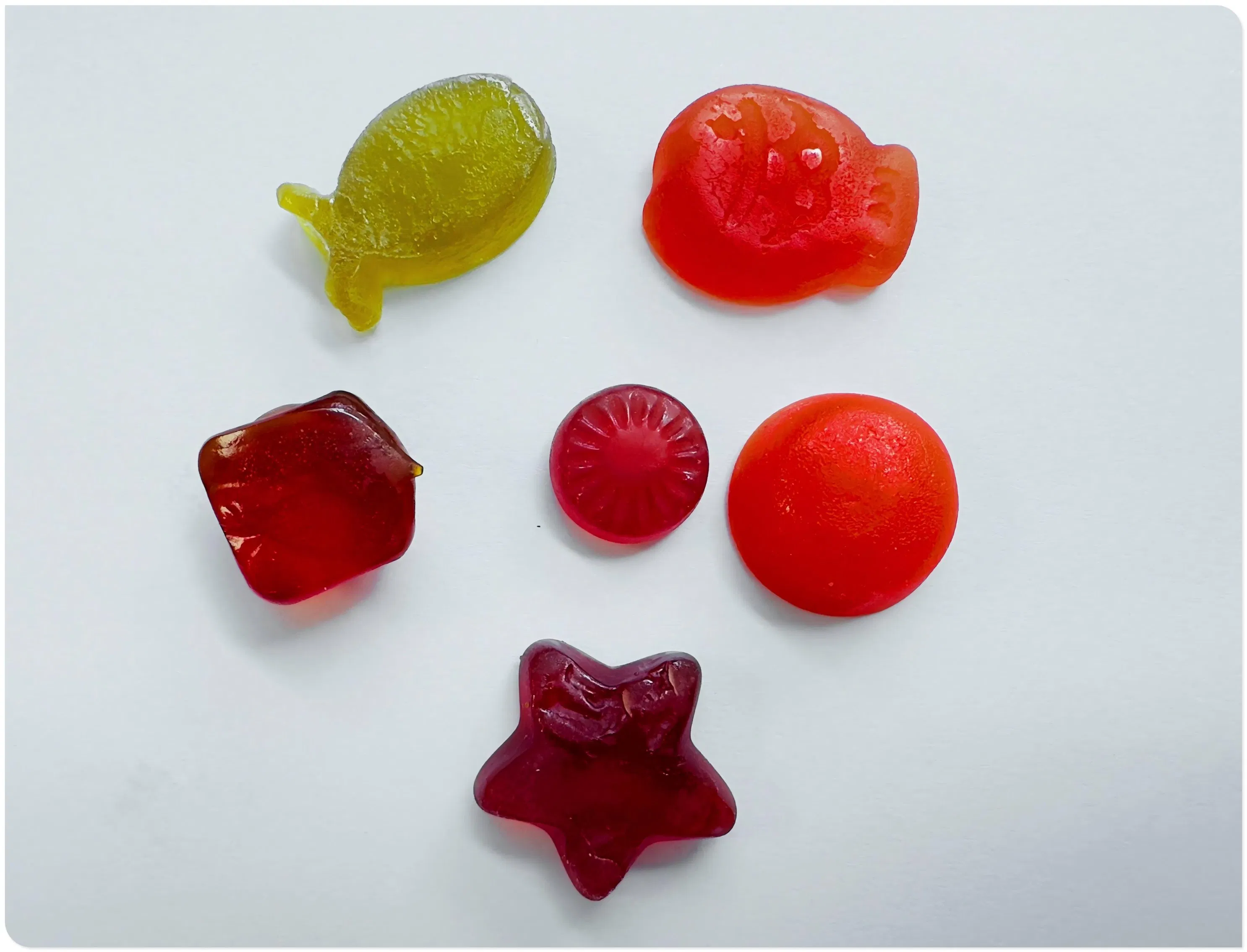 Gomitas divertidas y sabrosas para niños con nutrientes y minerales vitales