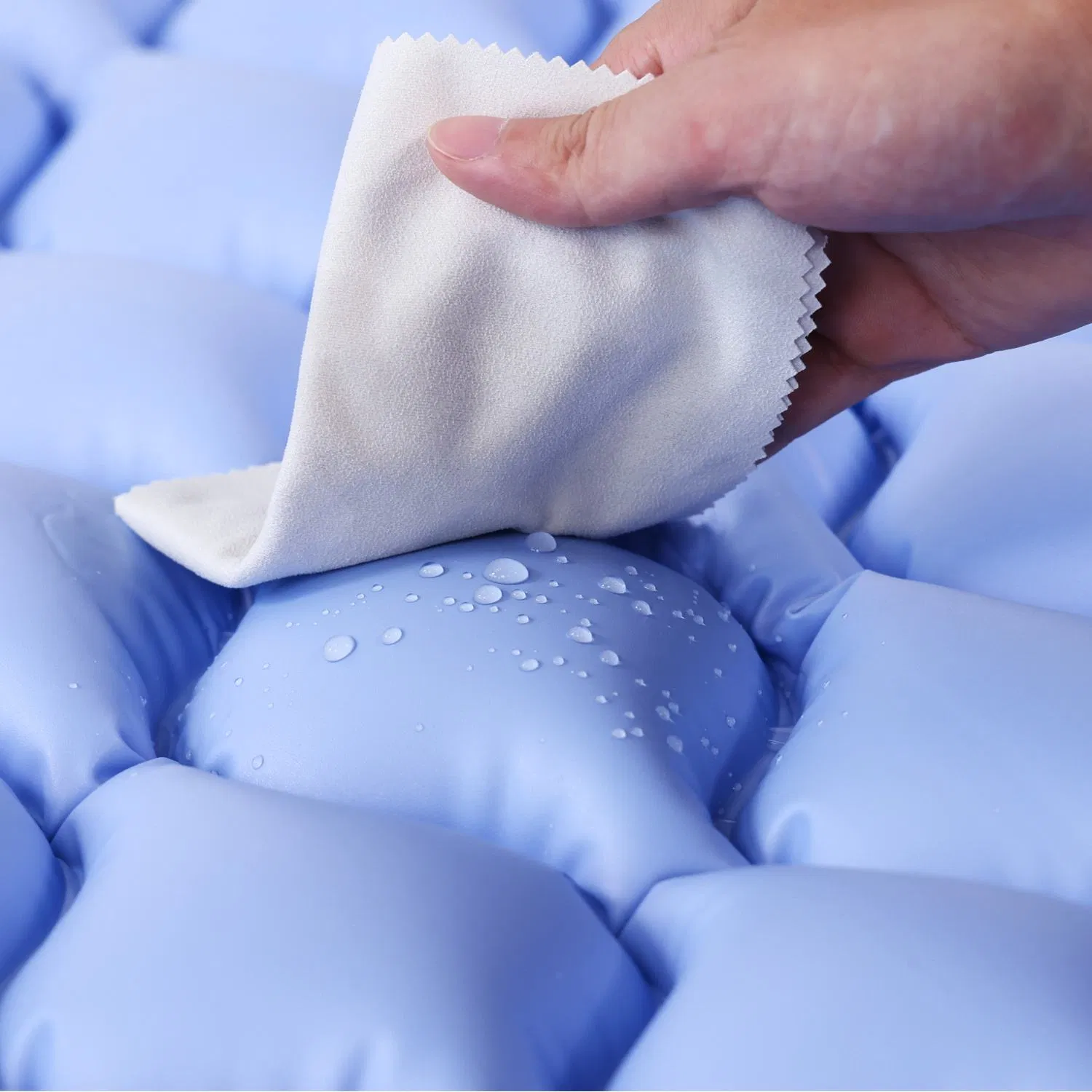 Medical Inflatable Anti-Decubitus Air Mattress for Hospital Bed Air Bubble Air Mattress