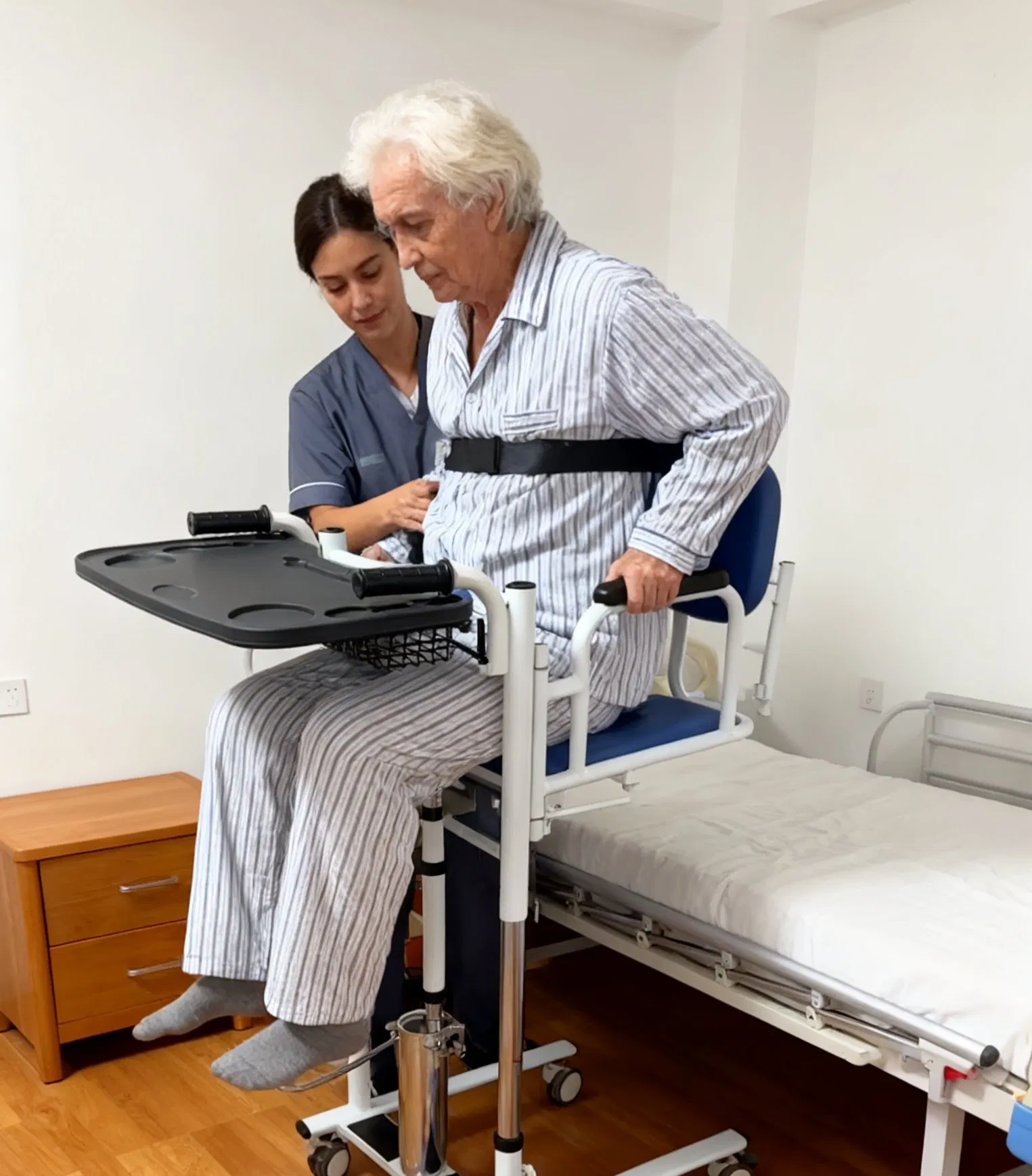 Compact Patient Transfer Lift with Integrated Potty for Home Nursing Assistance
