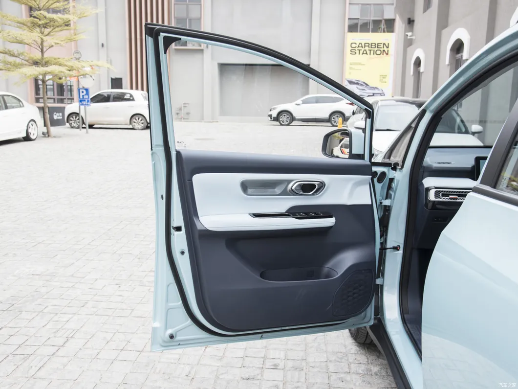 Aion Y Usado Coche Eléctrico 5 Asientos SUV Compacto Eléctrico Vehículo de Pasajeros