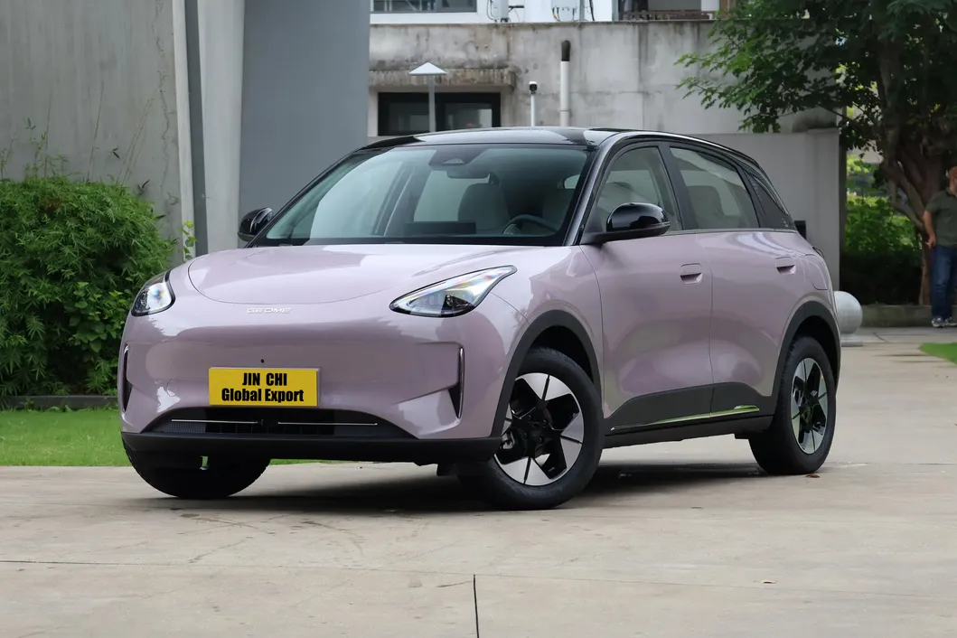 Coche eléctrico urbano compacto y ligero de nueva energía Geely Xingyuan