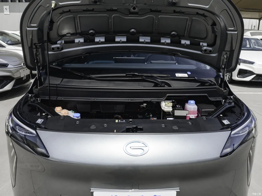 Aion Y Usado Coche Eléctrico 5 Asientos SUV Compacto Eléctrico Vehículo de Pasajeros