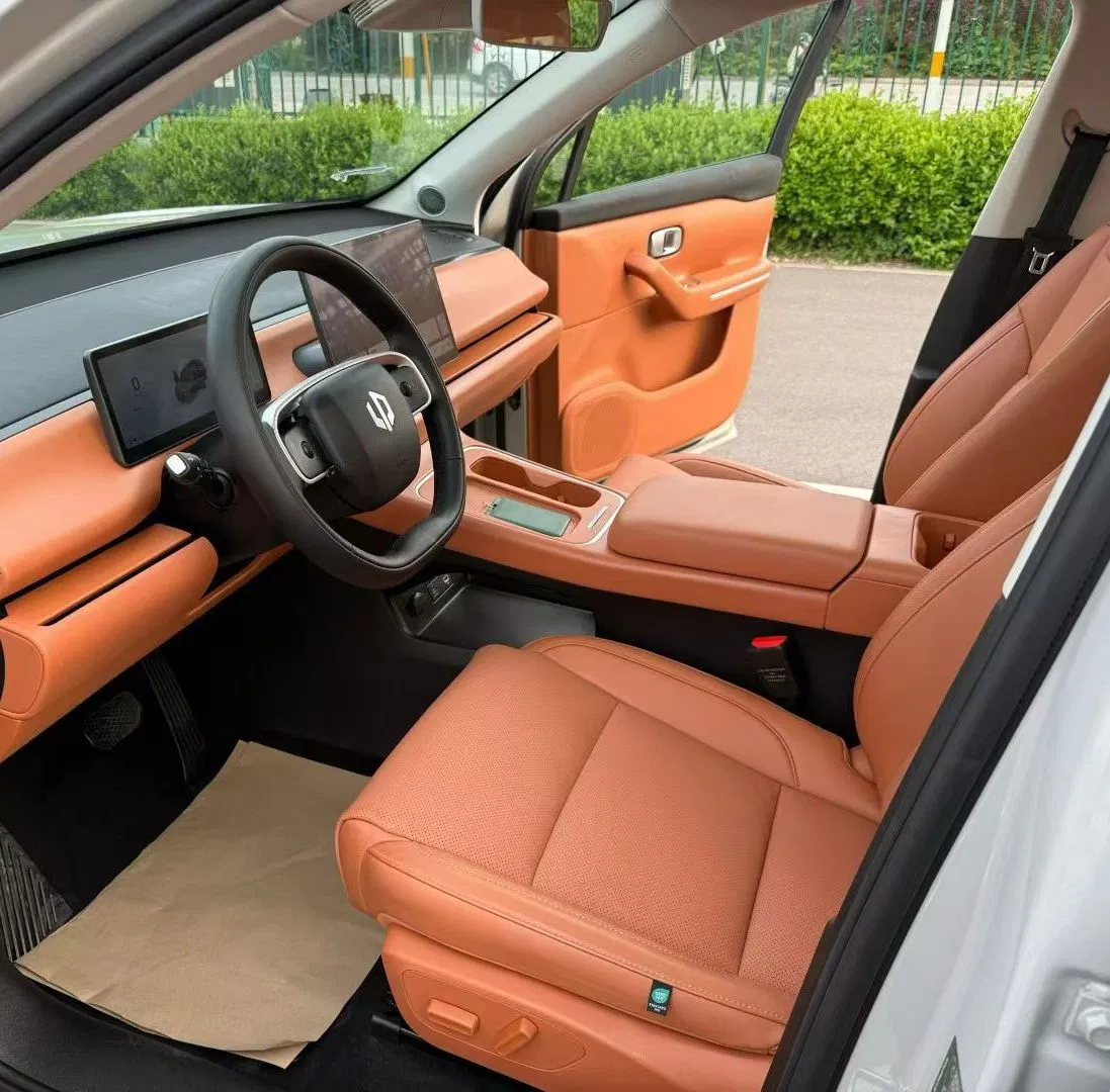 2026 Leapmotor C10 SUV eléctrico Vehículos de nueva energía Autos completamente eléctricos 5 Puertas y 5 Asientos SUV familiar