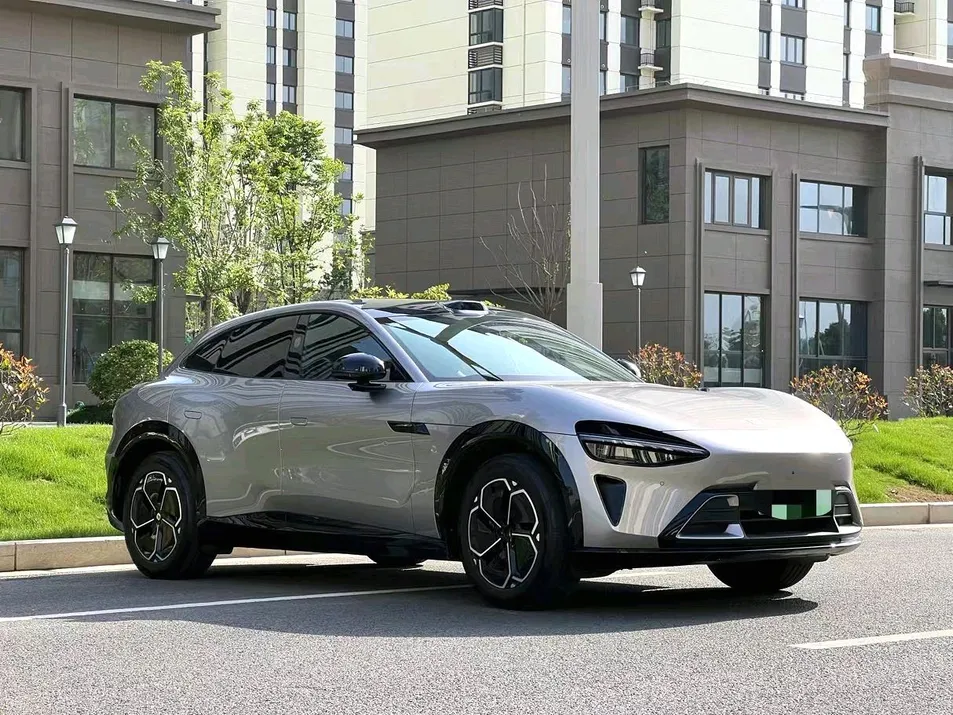 Xiaomi Yu7 Bienes Spot Conducción Autónoma Rendimiento Automático Coche Usado para Viaje por Carretera