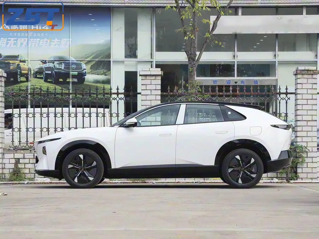 Mazda Ez-60 Detalle 4