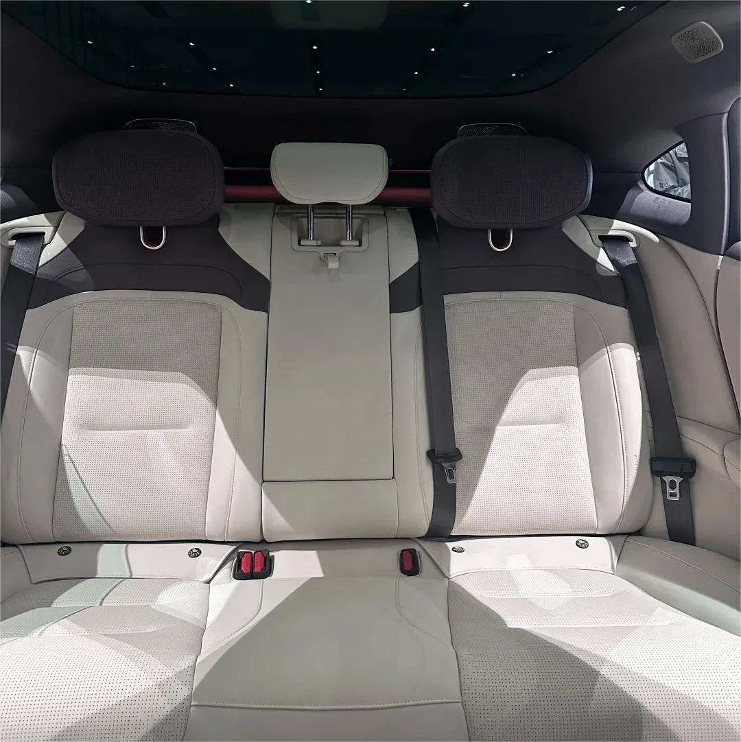 2025huawei Avatr 06 2025 Sedán de tamaño medio EV Vehículo eléctrico 4-Door 5-Seater Vehículo eléctrico puro EV Vehículo de nueva energía Avatr (07 11 12 híbrido)