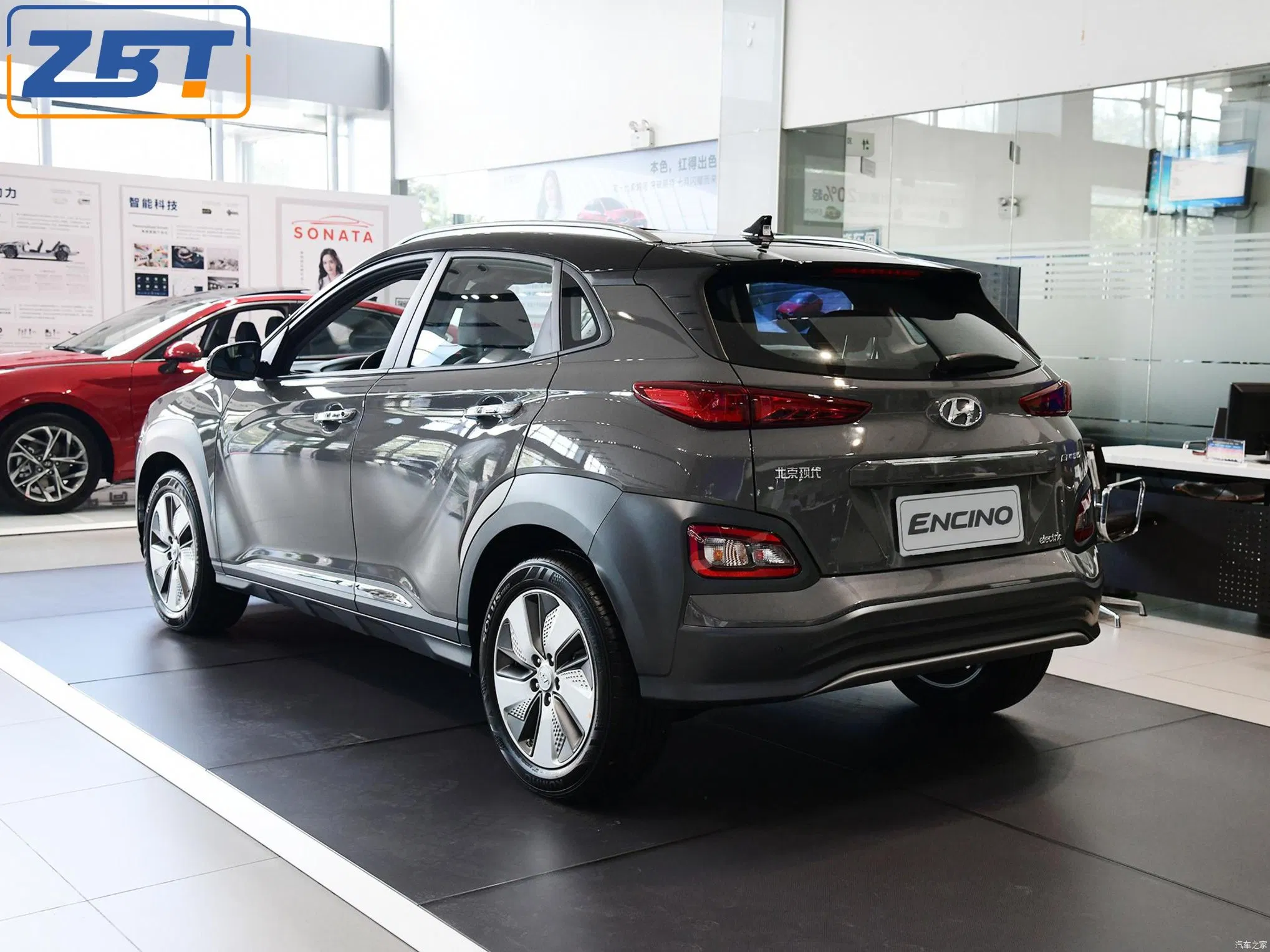 Coche Eléctrico SUV de Nueva Marca 150kw Potencia de Motor Salida 2600mm Distancia entre Ejes Automóvil Encino EV Coche Inteligente Kona EV en Venta